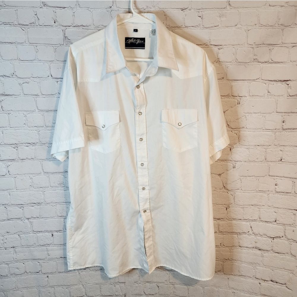 Men's White Horse pearl snapped shirt, size XL
